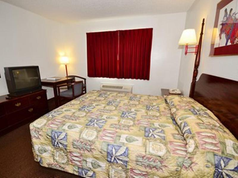 Econo Lodge Gallup Room photo